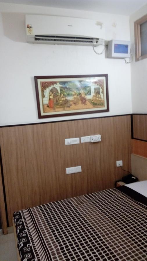 Hotel Desire Hisār Kültér fotó