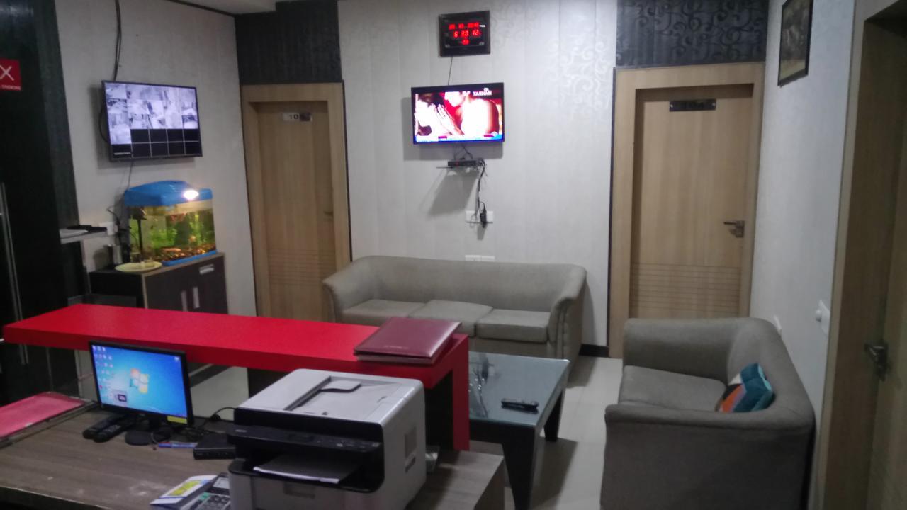 Hotel Desire Hisār Kültér fotó