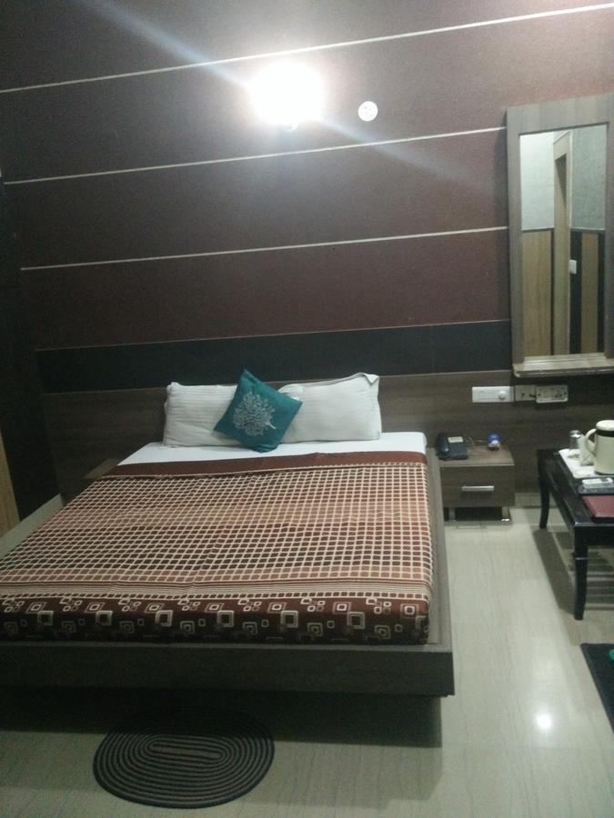 Hotel Desire Hisār Kültér fotó